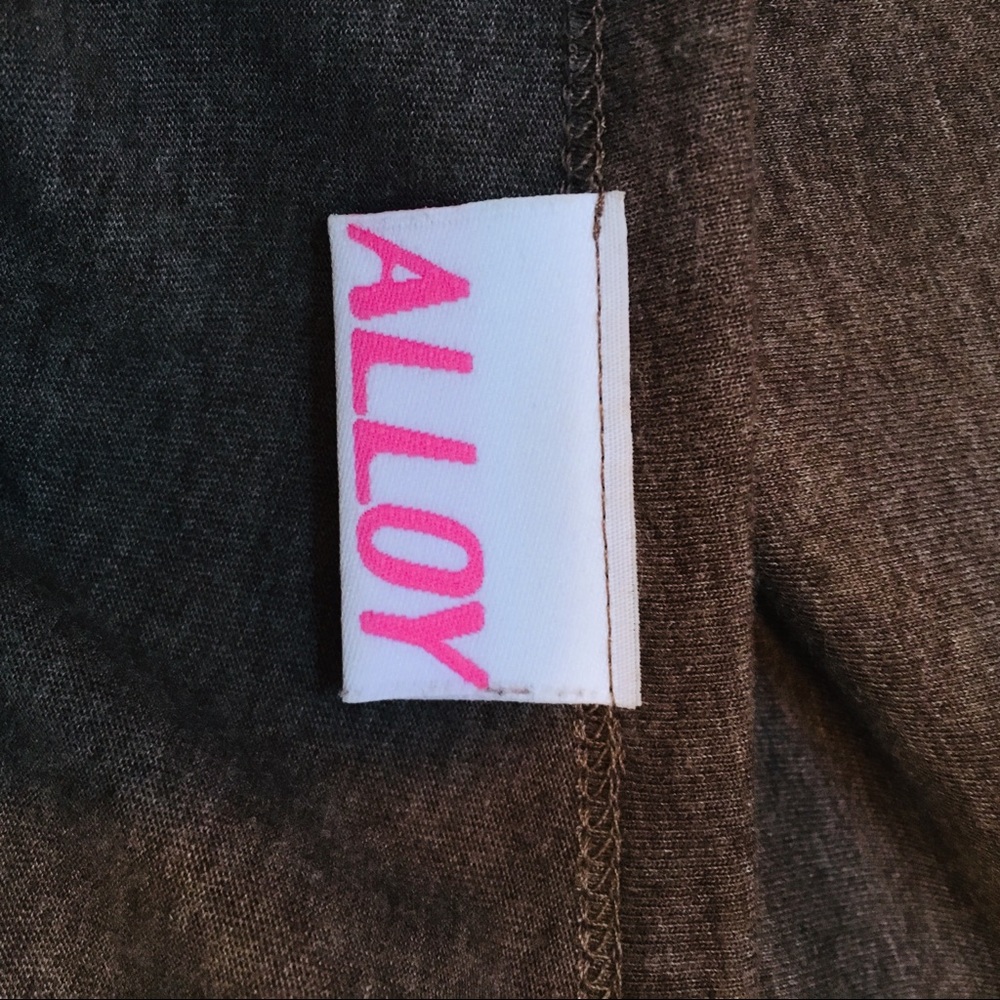 Alloy Brown Button-Up Shirt - Picture 5 of 6